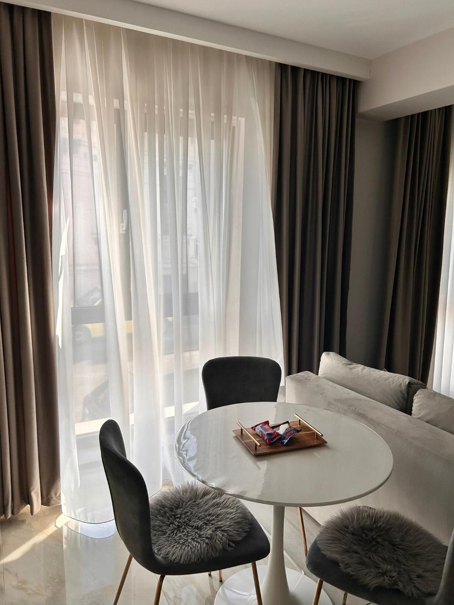 Elegance Apartment บูคาเรสต์ ภายนอก รูปภาพ